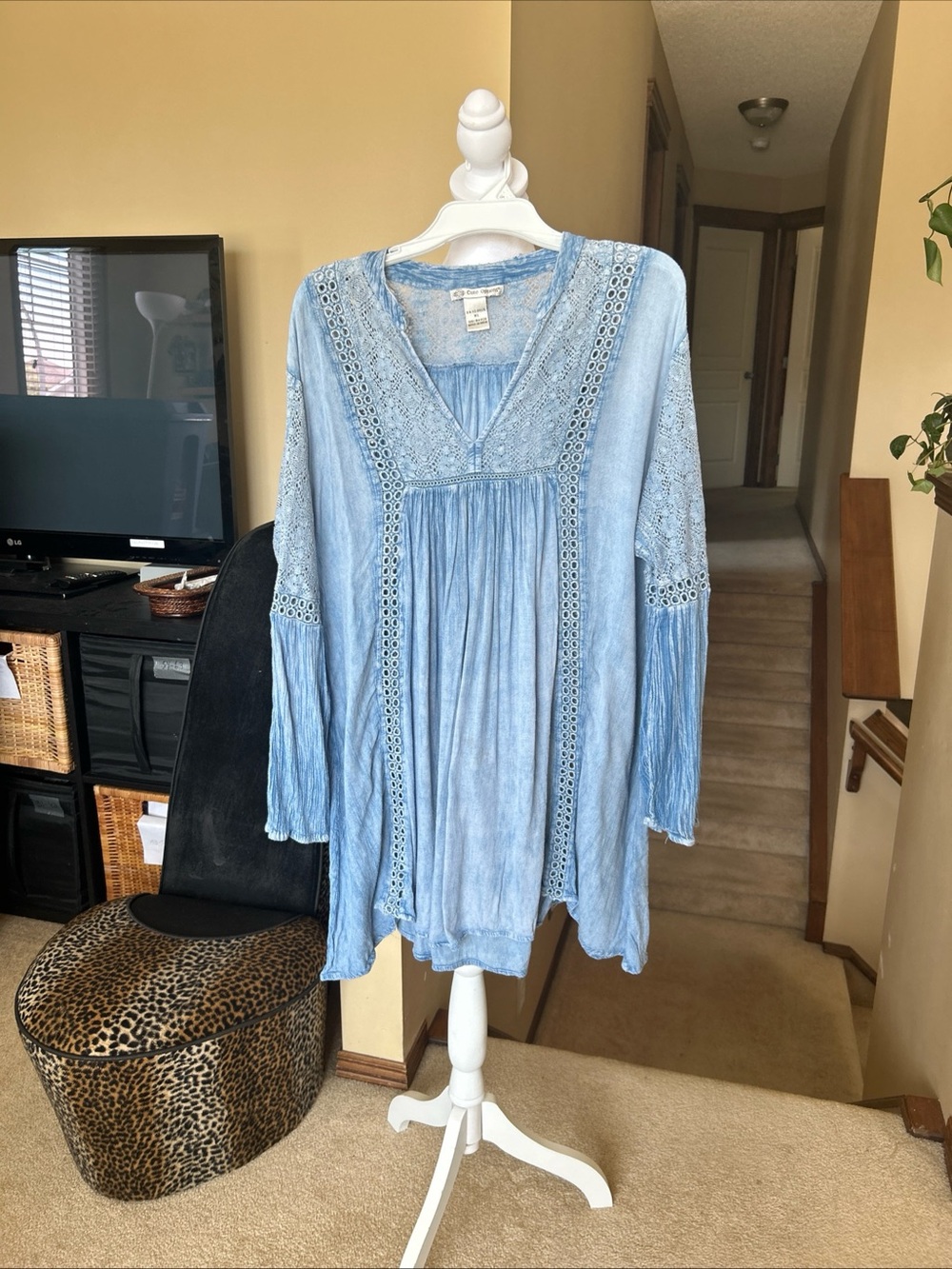Y2K/ 90’s Light Blue Crochet V Neck/crochet Trim/Bell sleeves Tunic Top